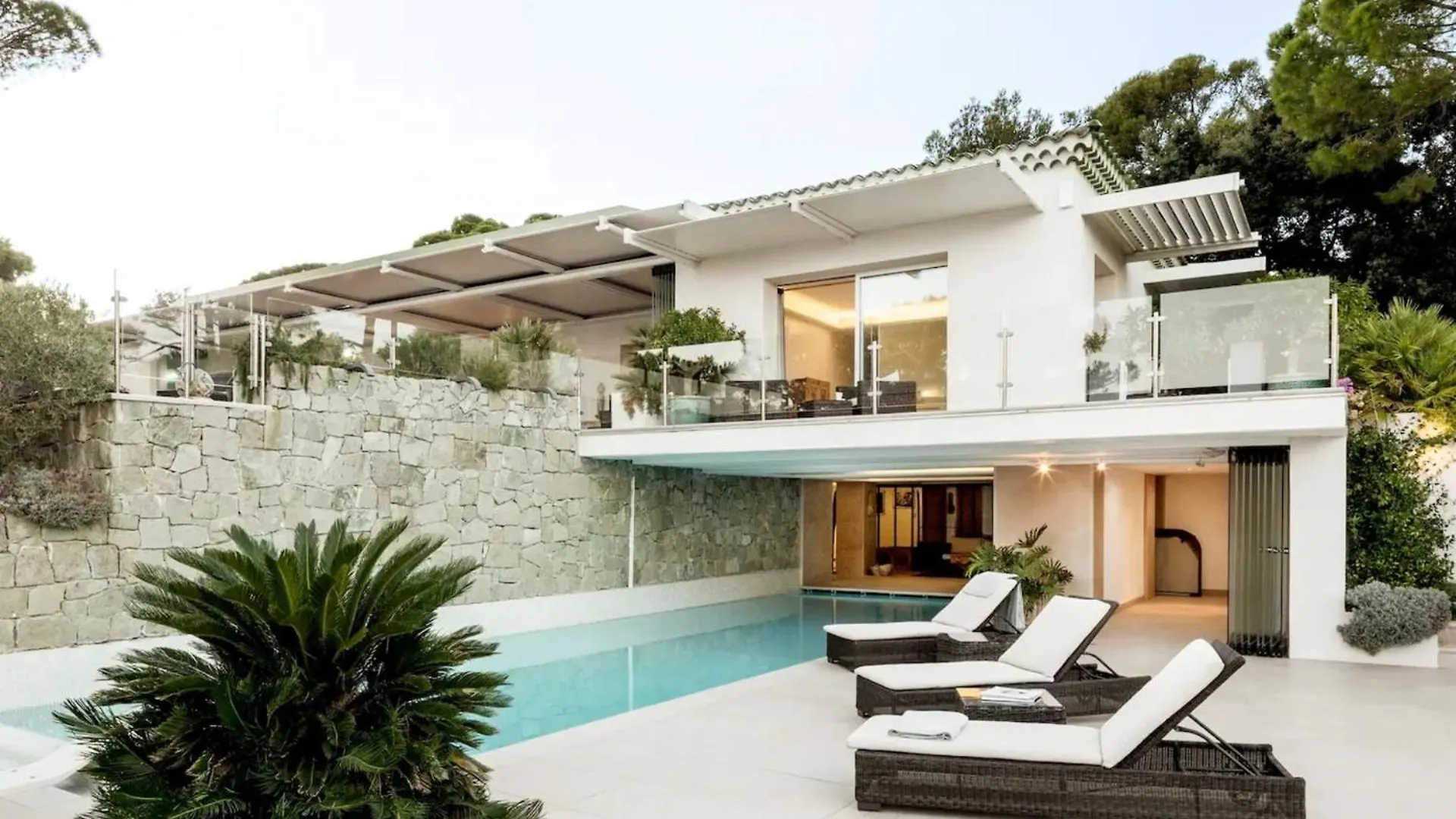 Luxury Villa - Ayia Napa With Pool